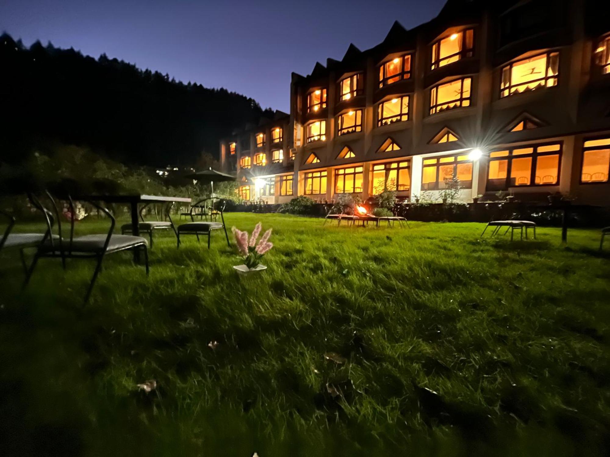 Ramayan Resort, In City Centre Manali By Ramanand Sagar Extérieur photo